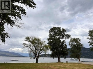 409 Hummingbird Avenue. Vernon, British Columbia