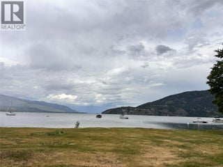 409 Hummingbird Avenue. Vernon, British Columbia