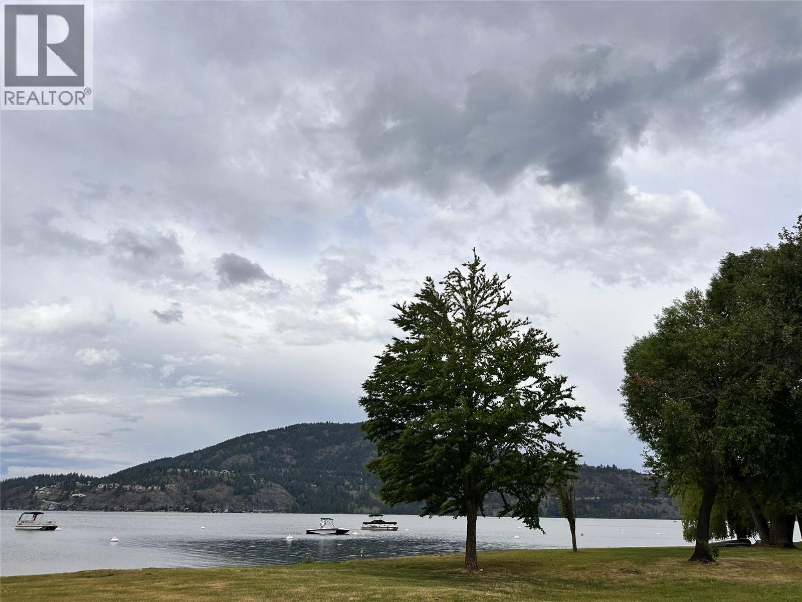 409 Hummingbird Avenue. Vernon, British Columbia