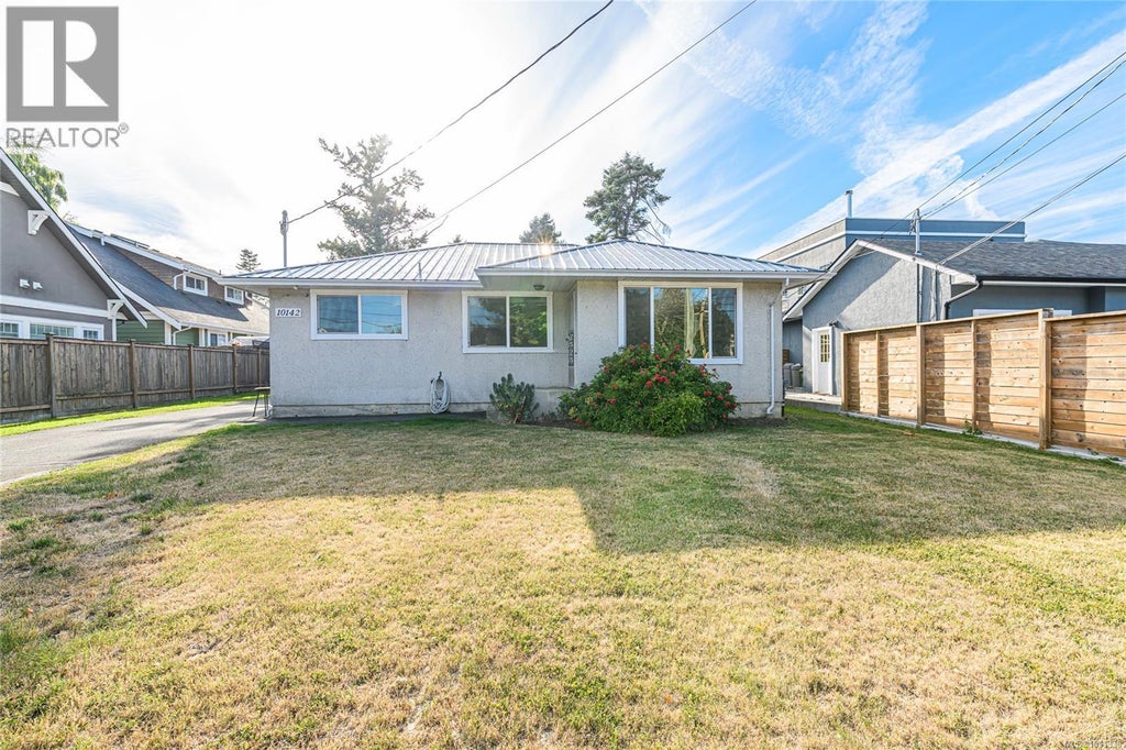 10142 Resthaven Drive, Sidney