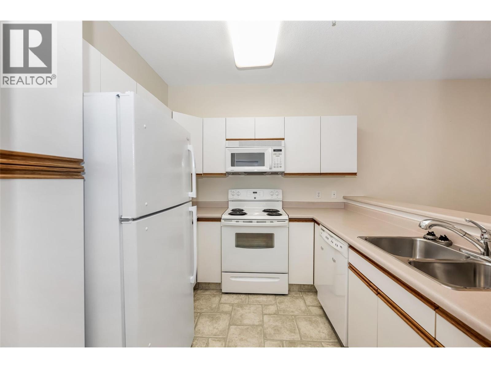 3805 30 Avenue Unit# 112. Vernon, British Columbia