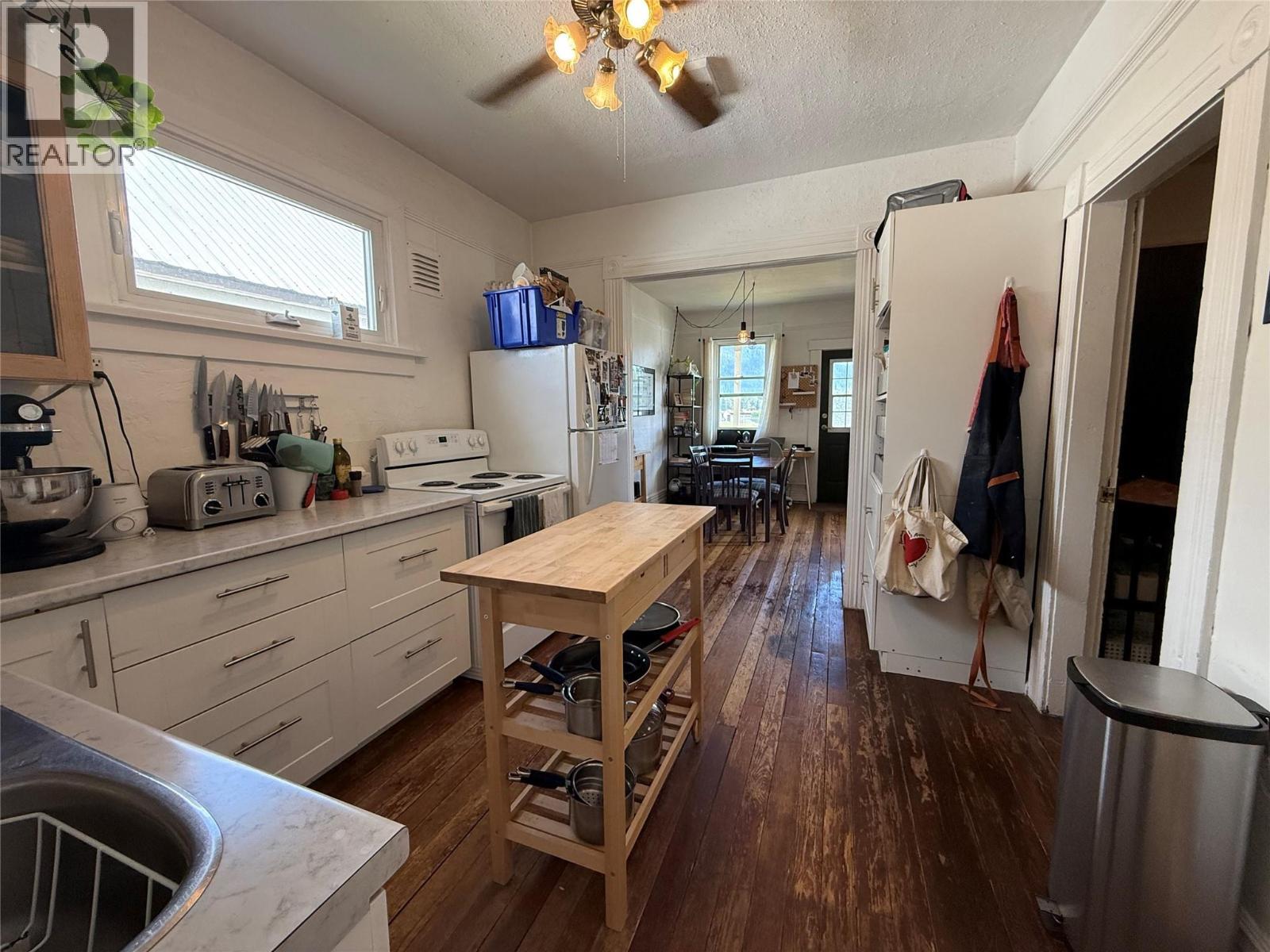 415 Downie Street. Revelstoke, British Columbia