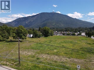415 Downie Street. Revelstoke, British Columbia