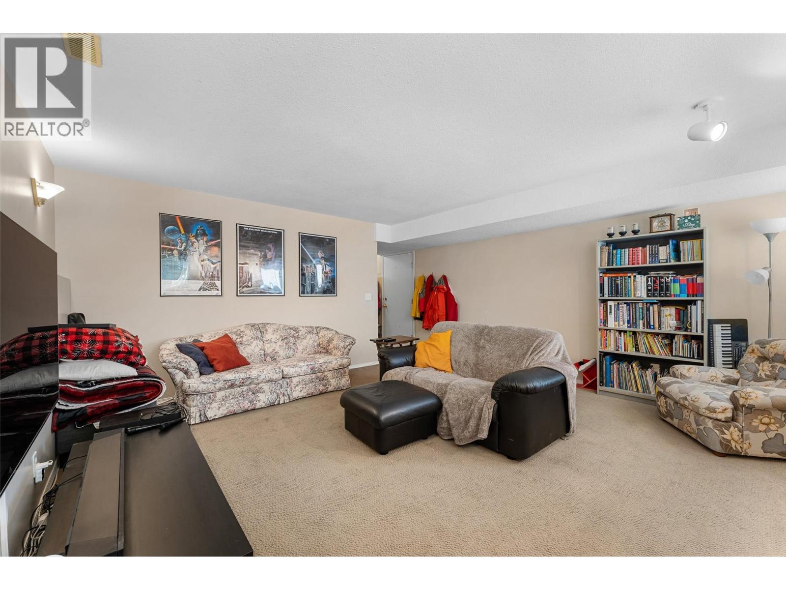 580 Spruceview Place N. Kelowna, British Columbia