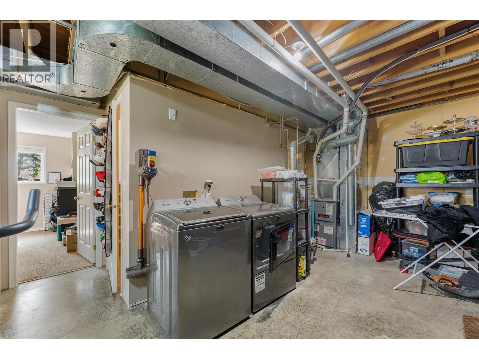 580 Spruceview Place N. Kelowna, British Columbia