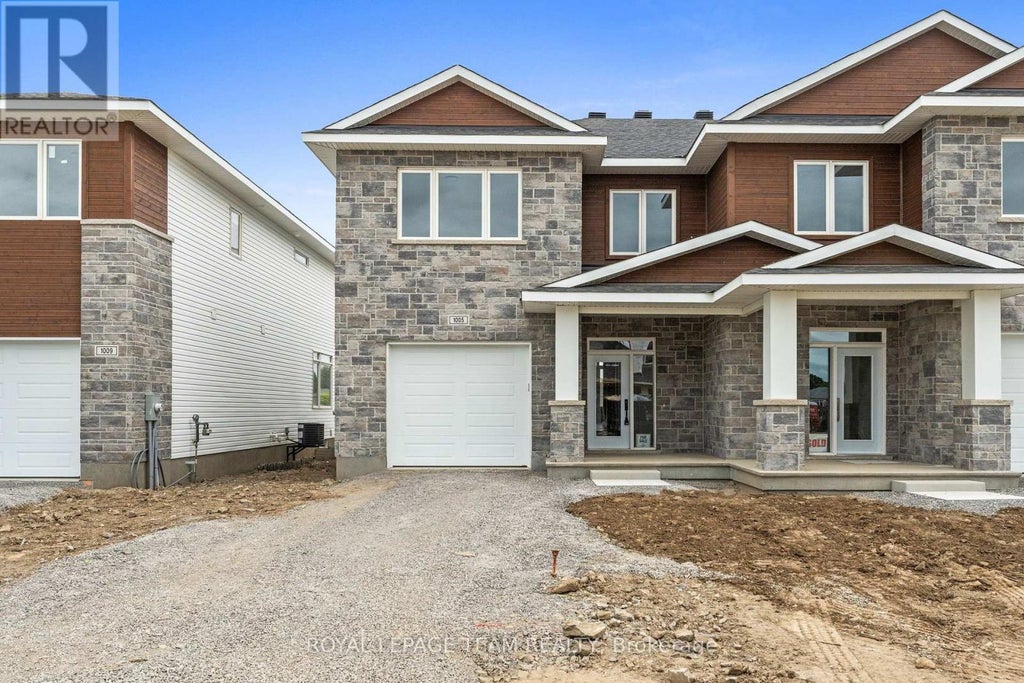 1020 Moore Street, Brockville