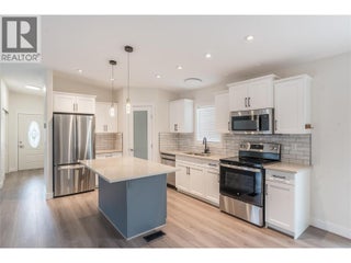 8300 Gallagher Lake Frontage Road Unit# 70. Oliver, British Columbia