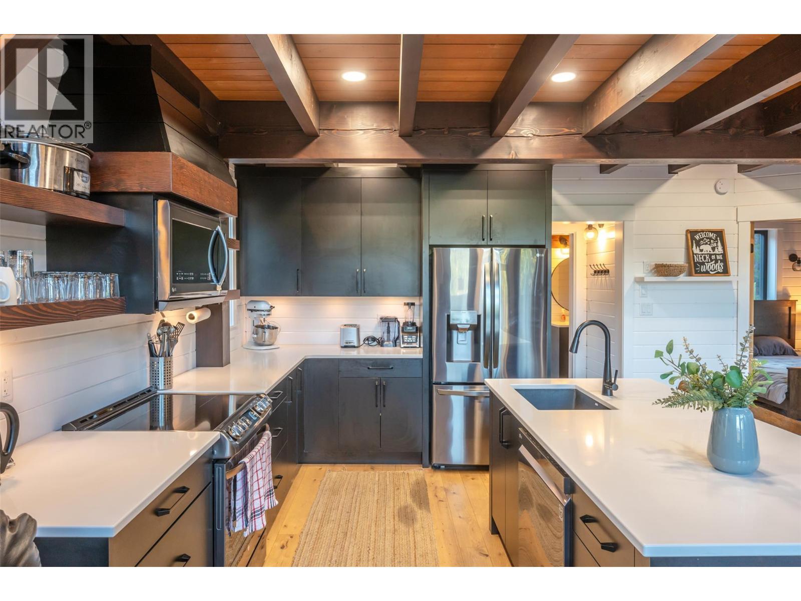 3593 Princeton Summerland Road. Princeton, British Columbia