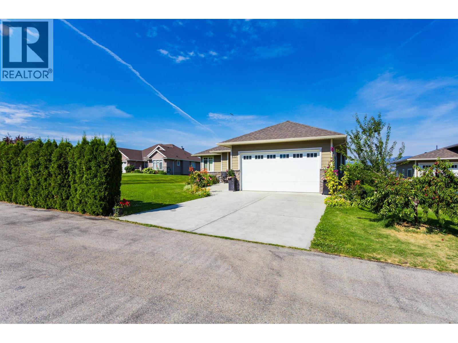 833 Mccurdy Road E. Kelowna, British Columbia
