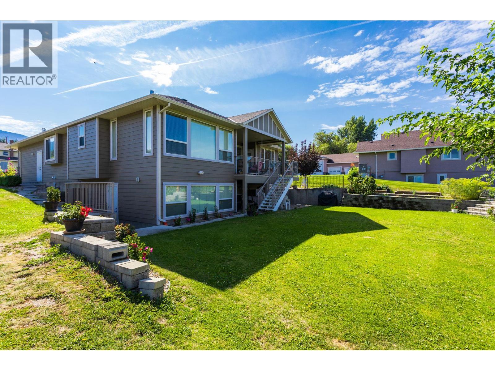 833 Mccurdy Road E. Kelowna, British Columbia