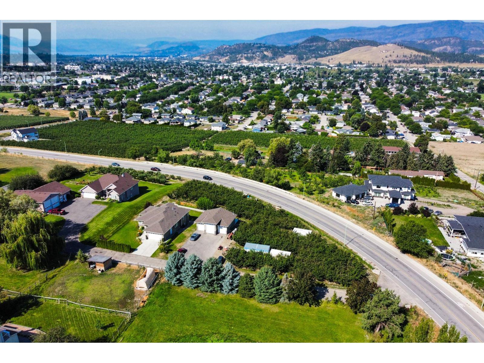 833 Mccurdy Road E. Kelowna, British Columbia