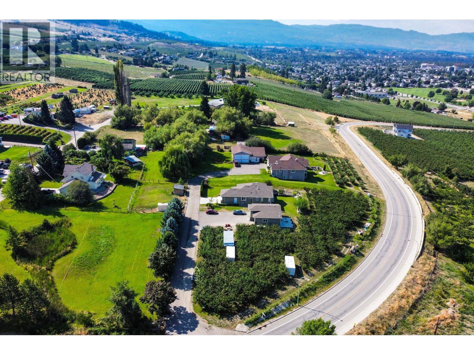 833 Mccurdy Road E. Kelowna, British Columbia