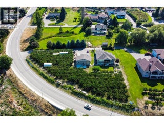 833 Mccurdy Road E. Kelowna, British Columbia