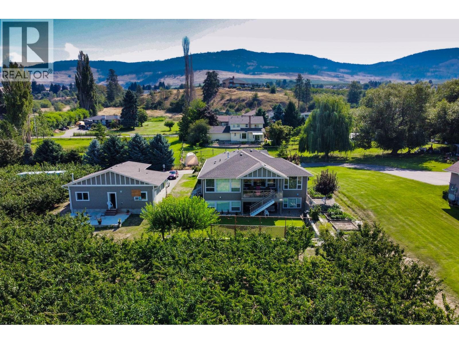 833 Mccurdy Road E. Kelowna, British Columbia