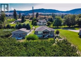 833 Mccurdy Road E. Kelowna, British Columbia