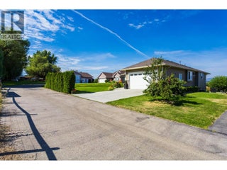 833 Mccurdy Road E. Kelowna, British Columbia