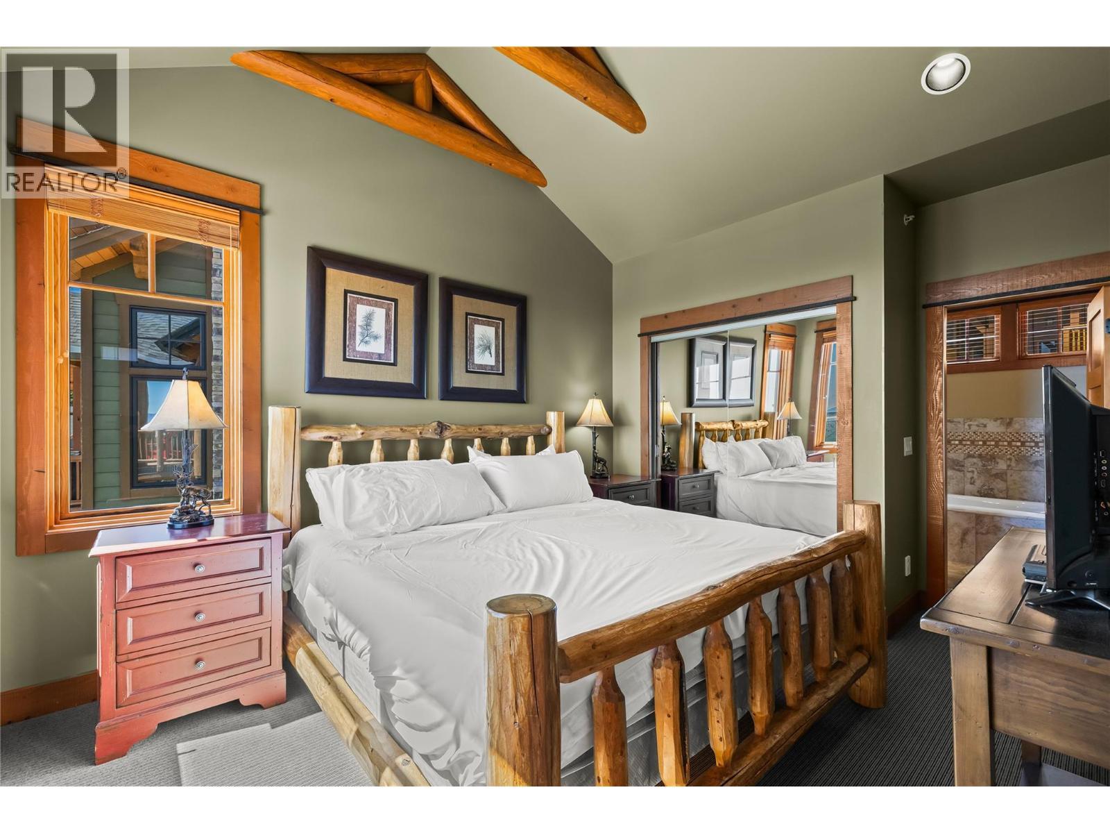 255 Feathertop Way Unit# 7. Kelowna, British Columbia