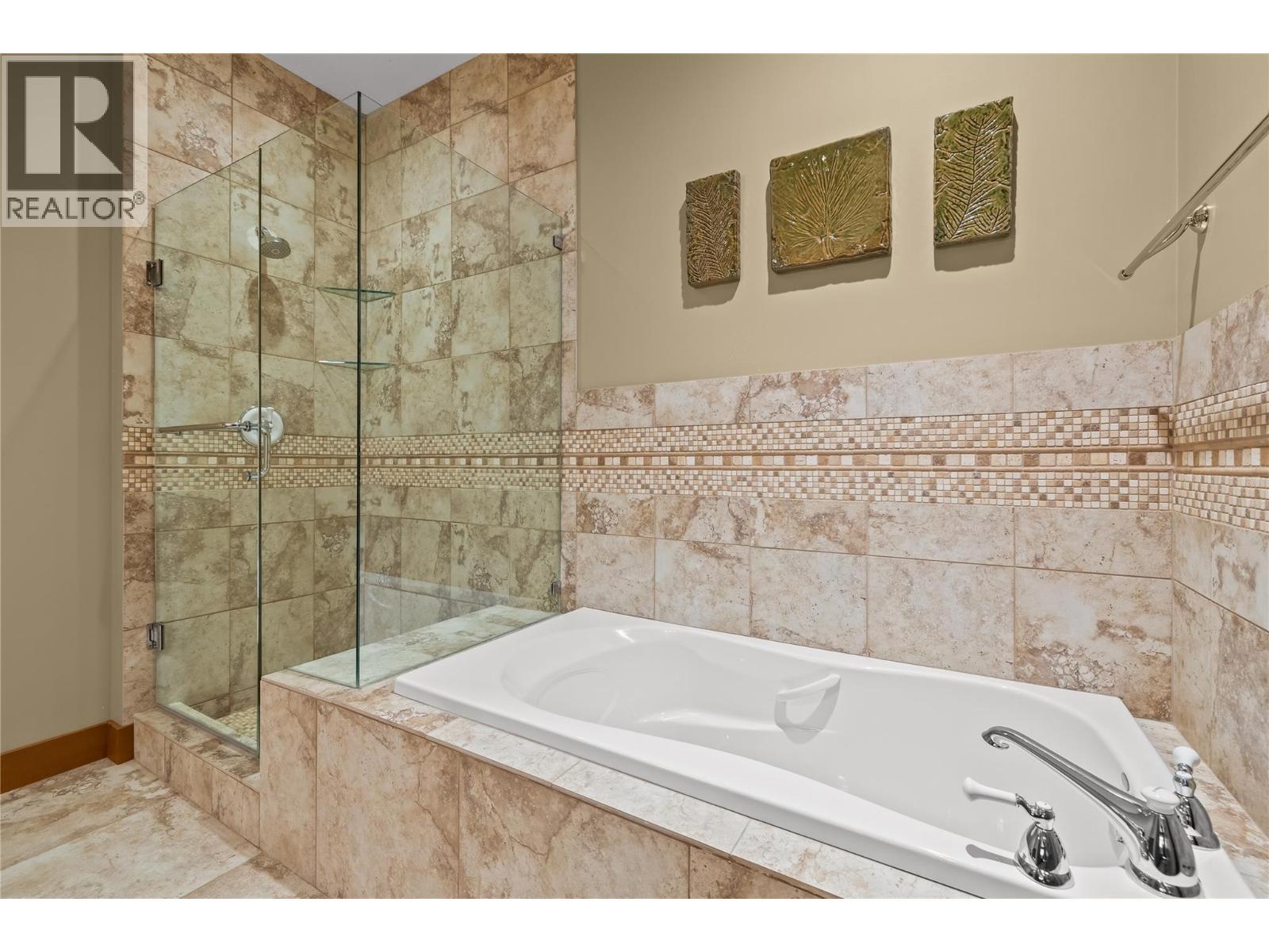 255 Feathertop Way Unit# 7. Kelowna, British Columbia