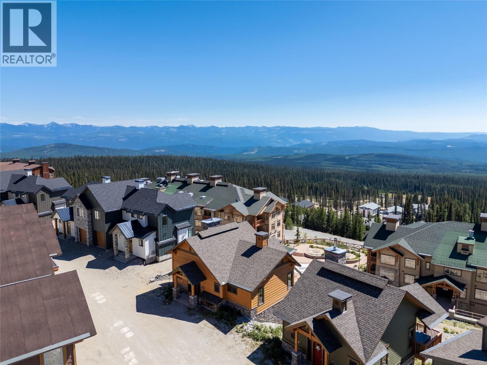 255 Feathertop Way Unit# 7. Kelowna, British Columbia