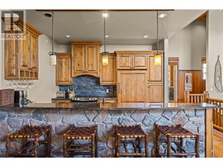 255 Feathertop Way Unit# 7. Kelowna, British Columbia