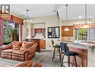 4520 Gallaghers Lookout Unit# 2. Kelowna, British Columbia