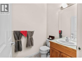 4520 Gallaghers Lookout Unit# 2. Kelowna, British Columbia