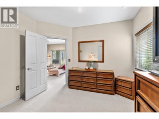 4520 Gallaghers Lookout Unit# 2. Kelowna, British Columbia