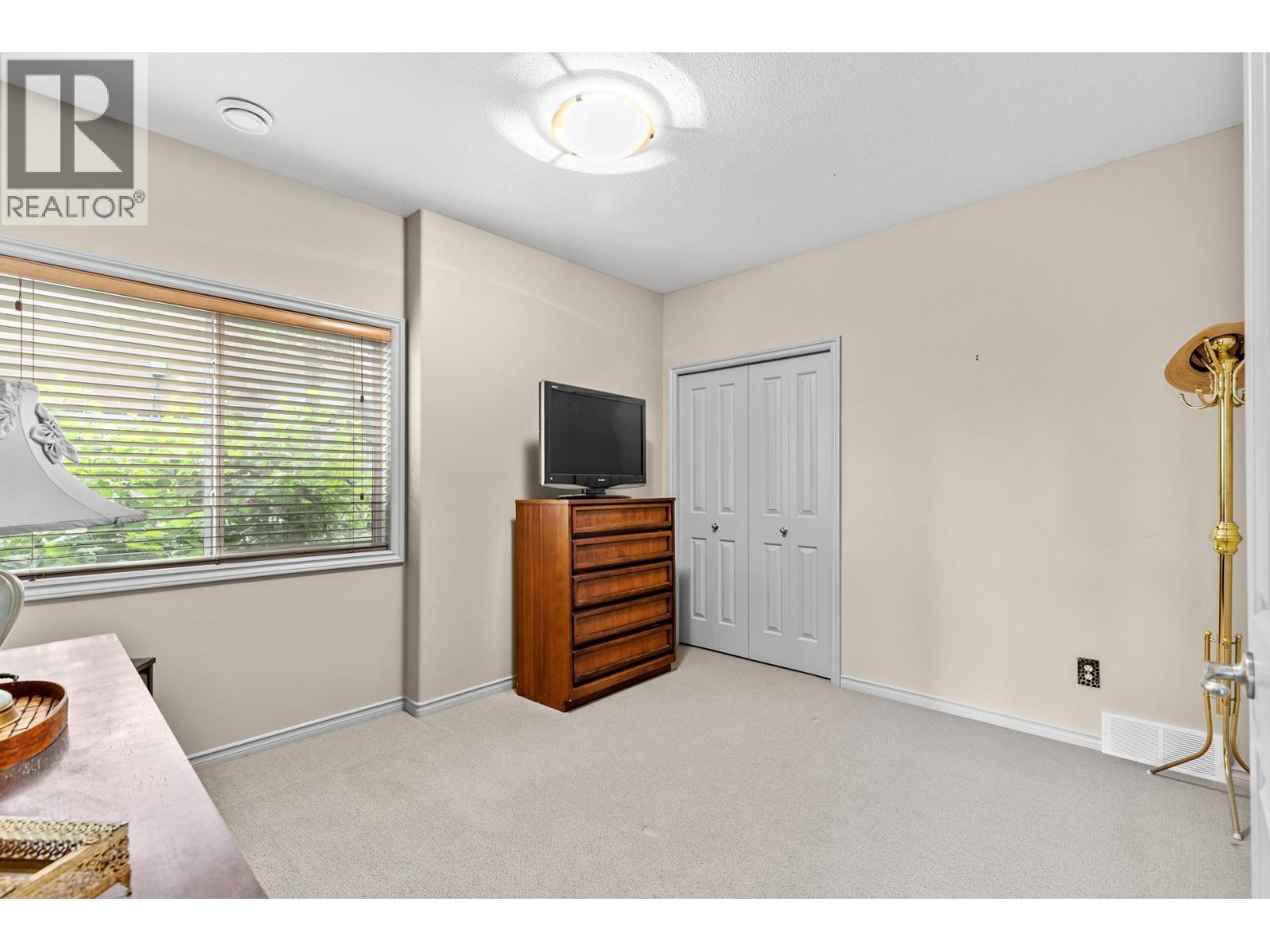 4520 Gallaghers Lookout Unit# 2. Kelowna, British Columbia