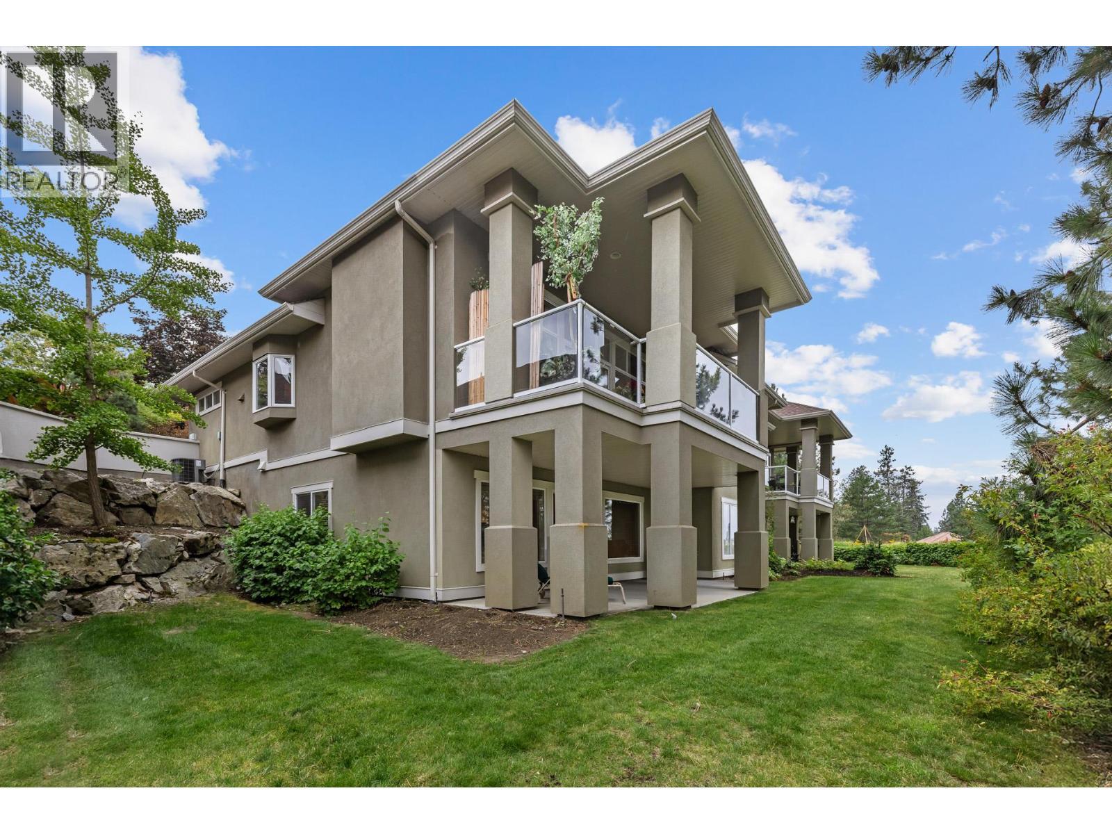 4520 Gallaghers Lookout Unit# 2. Kelowna, British Columbia