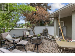 4520 Gallaghers Lookout Unit# 2. Kelowna, British Columbia