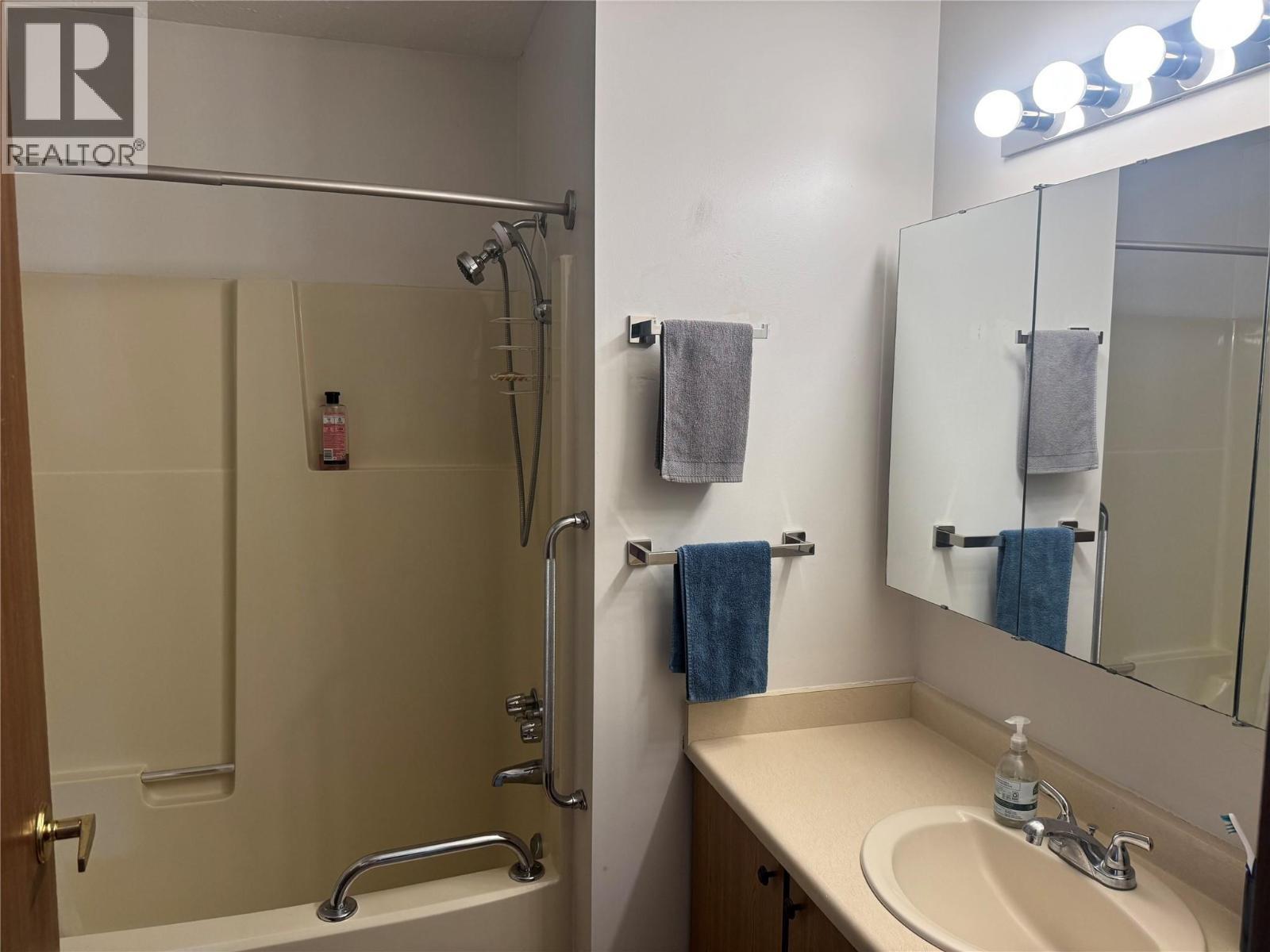 8010 Vedette Drive Unit# 10. Osoyoos, British Columbia