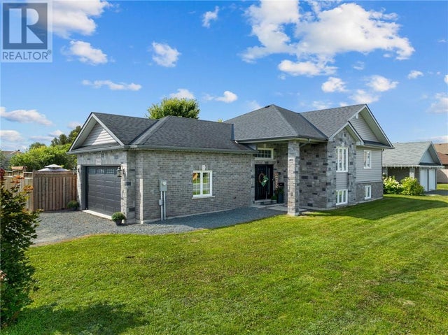 3668 Keith Avenue, Chelmsford