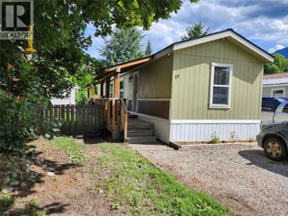 318 Humbert Street Unit# 10. Revelstoke, British Columbia