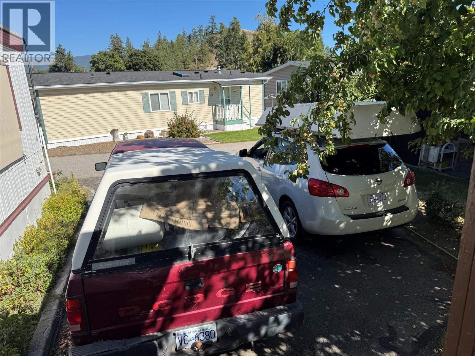 8712 Steuart Street Unit# 19. Summerland, British Columbia