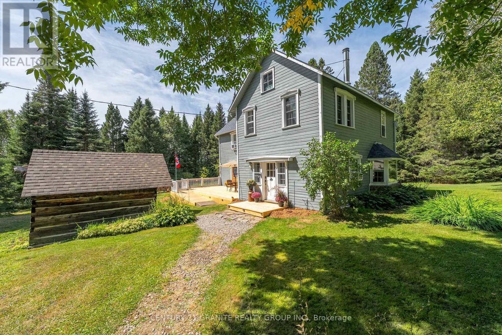 400 Old 127, South Algonquin