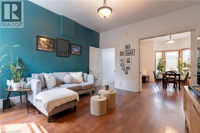 132 Ferguson Avenue N, Hamilton