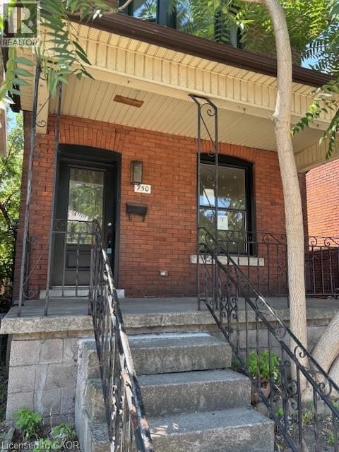 750 Cannon Street E, Hamilton