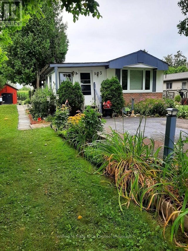 3 - 302694 Douglas Street, West Grey