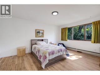 1590 Willow Crescent. Kelowna, British Columbia