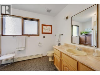 1590 Willow Crescent. Kelowna, British Columbia