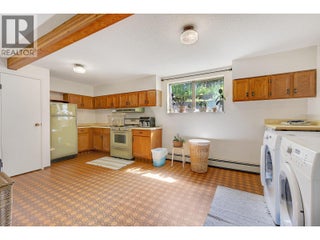 1590 Willow Crescent. Kelowna, British Columbia