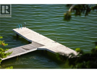 7260 Highway 97 Highway S. Peachland, British Columbia