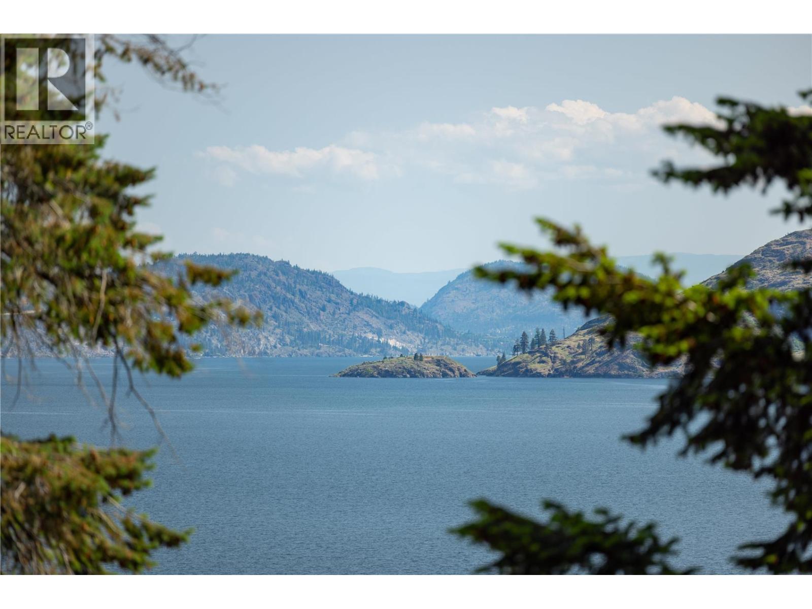 7260 Highway 97 Highway S. Peachland, British Columbia