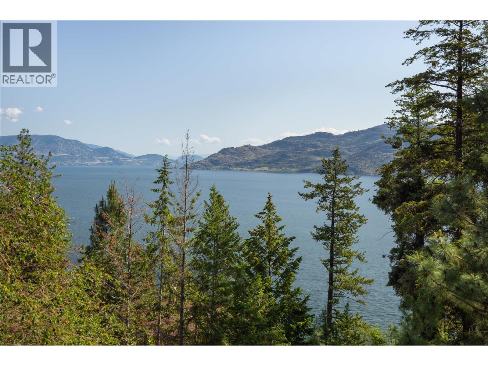 7260 Highway 97 Highway S. Peachland, British Columbia