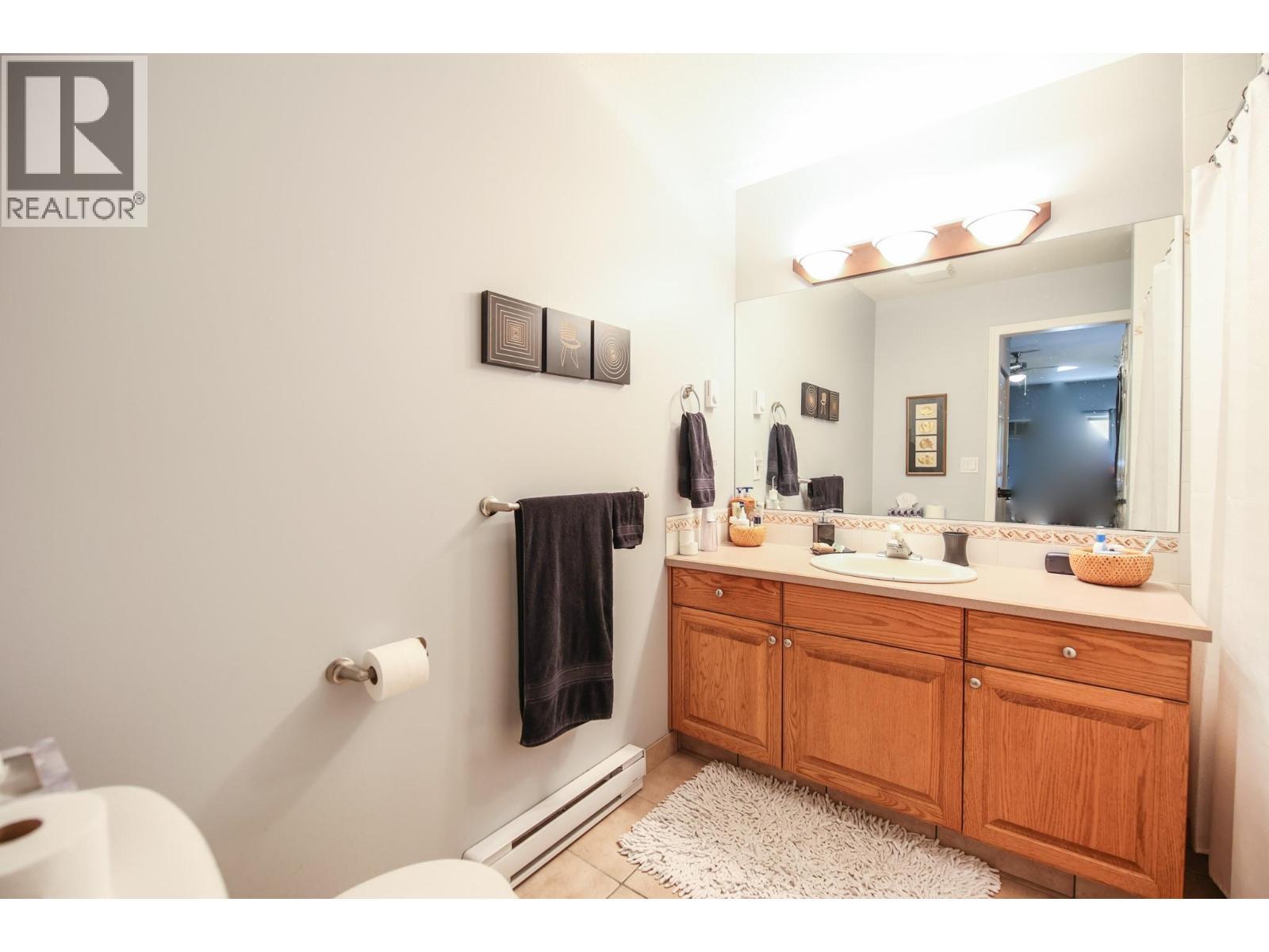 15 Solana Key Court Unit# 204. Osoyoos, British Columbia