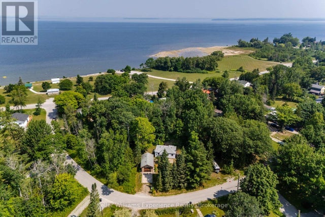 180&184 Silver Birch Crescent, Tay (port Mcnicoll)