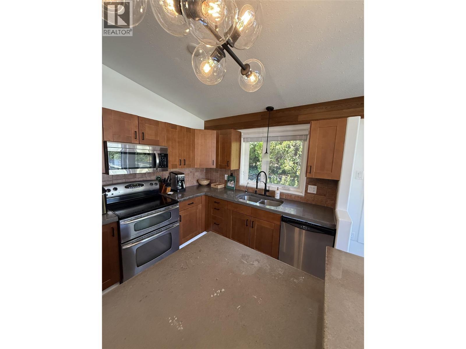 8807 Gala Crescent. Osoyoos, British Columbia