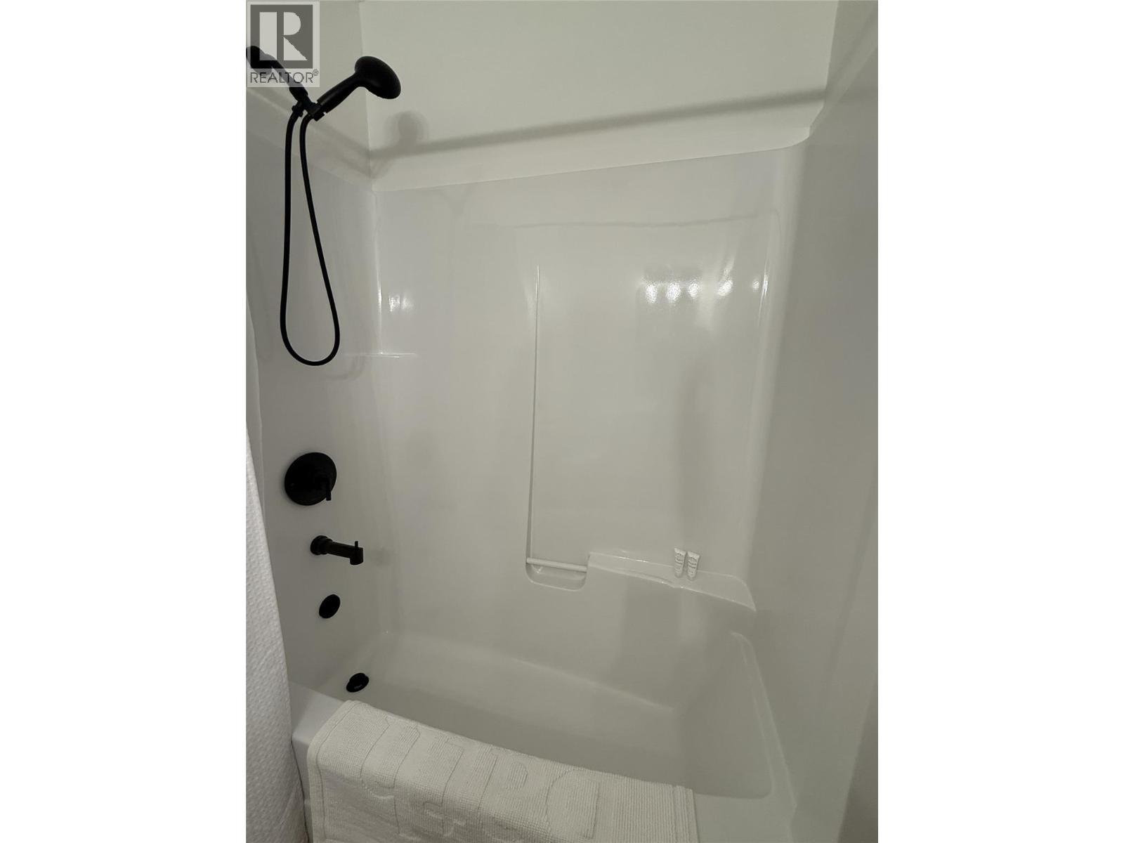 8807 Gala Crescent. Osoyoos, British Columbia