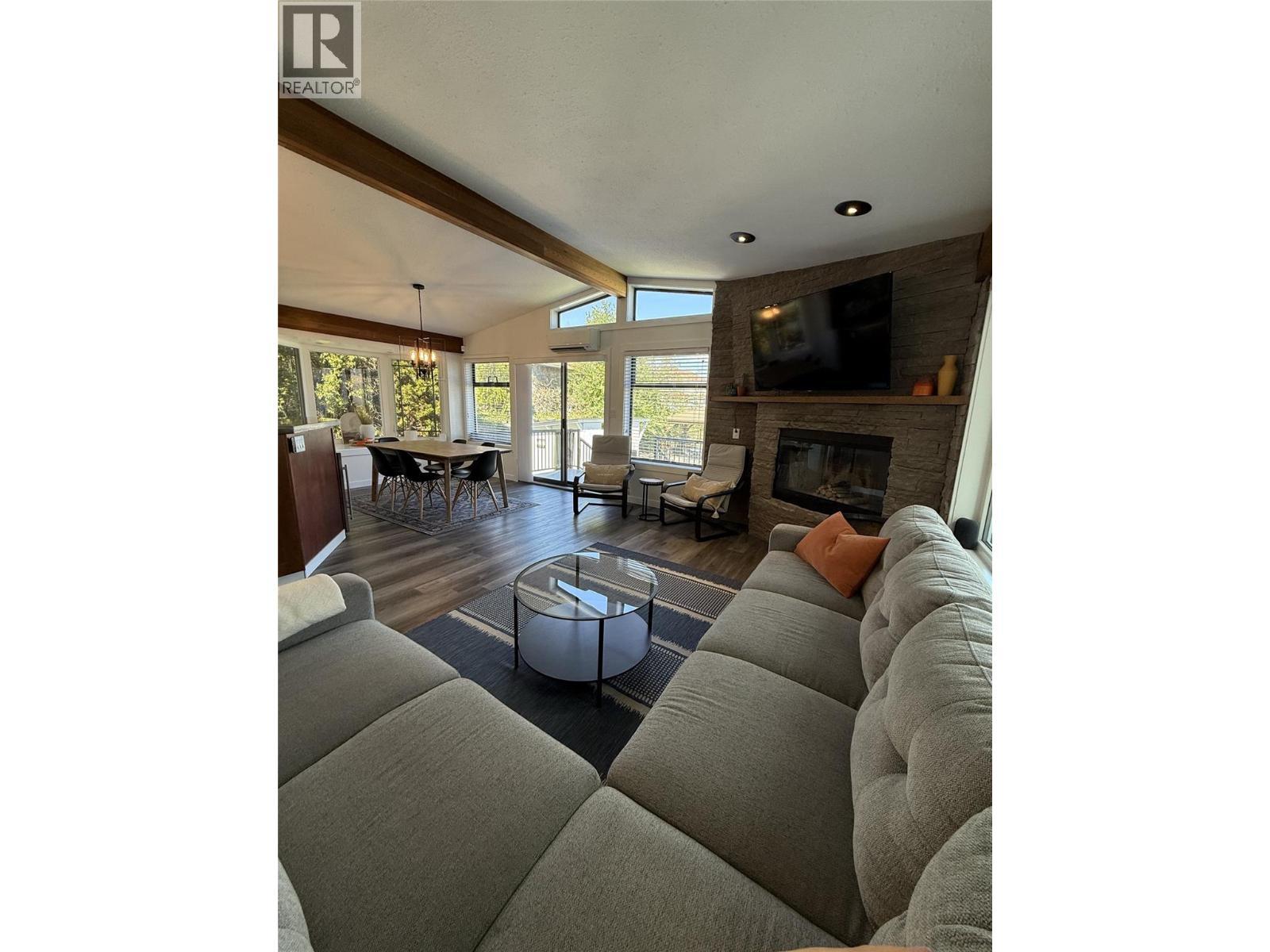 8807 Gala Crescent. Osoyoos, British Columbia