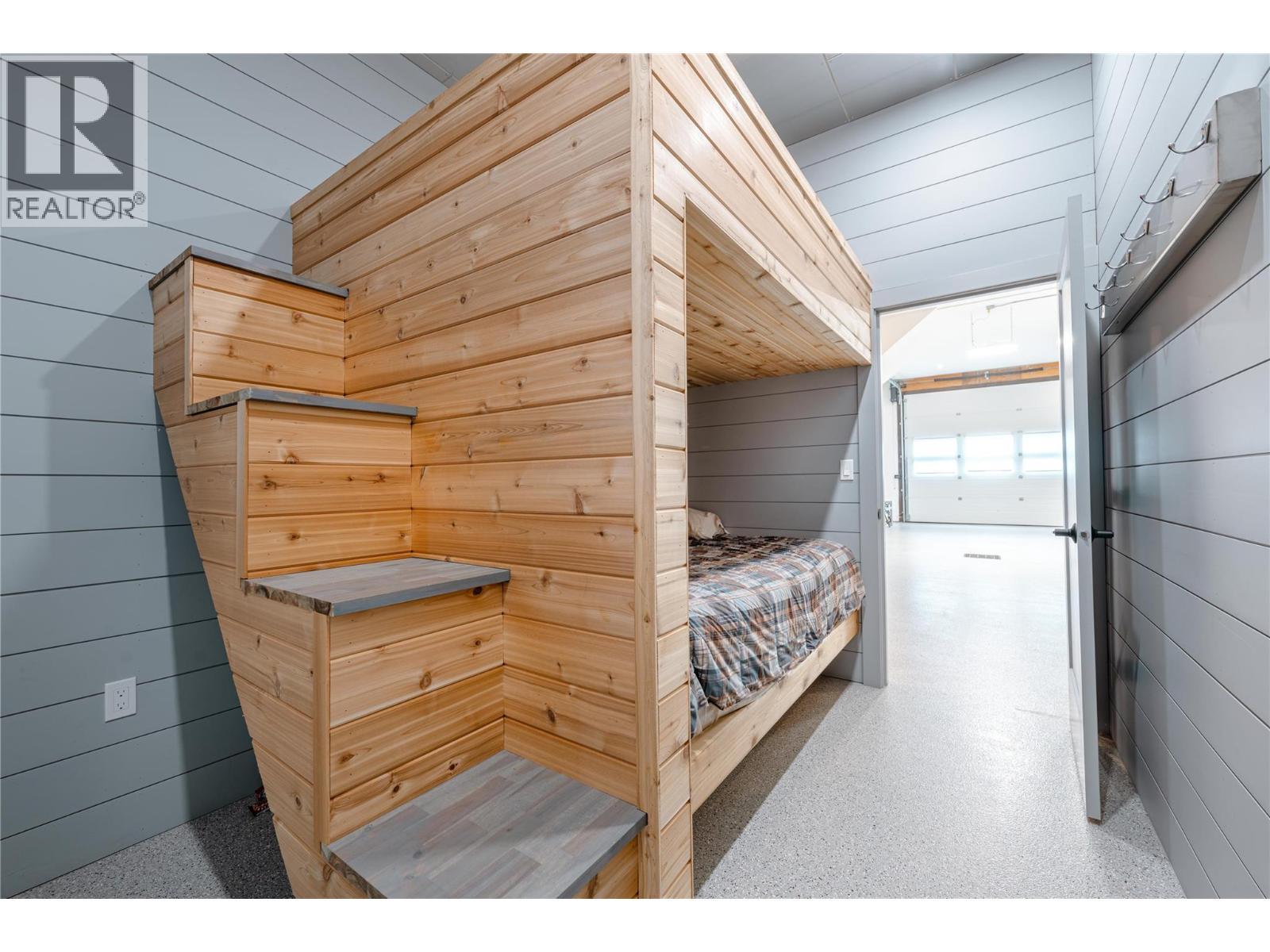 1240 Powerhouse Road Unit# 3105/3205. Revelstoke, British Columbia